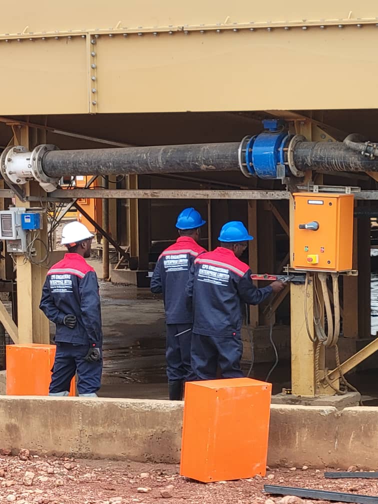 Roan Copper Concentrator — changeover switch installation
